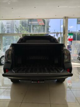 RENAULT OROCH OUTSIDER 2024 lleno