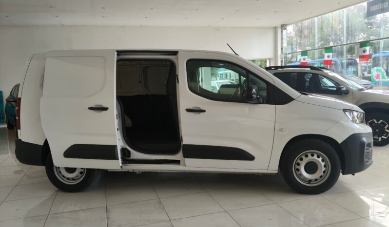 PEUGEOT PARTNER MAXI PACK 2024 lleno