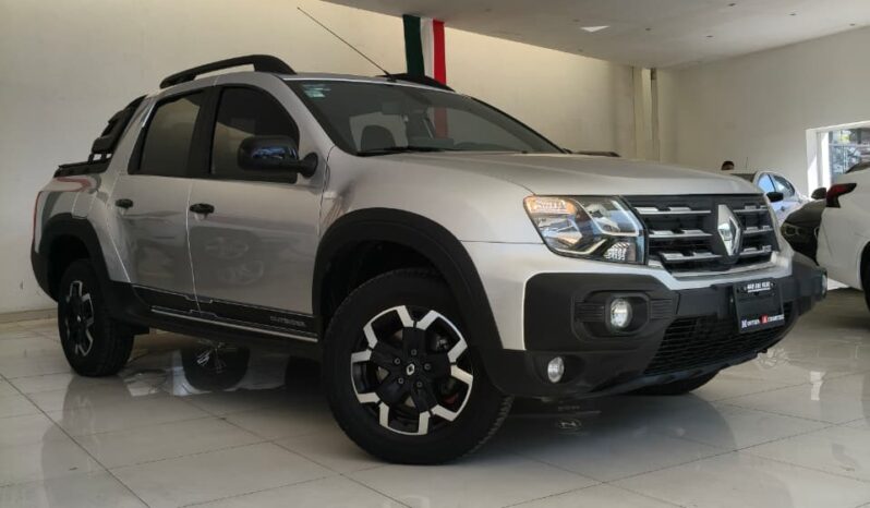 RENAULT OROCH OUTSIDER 2024 lleno