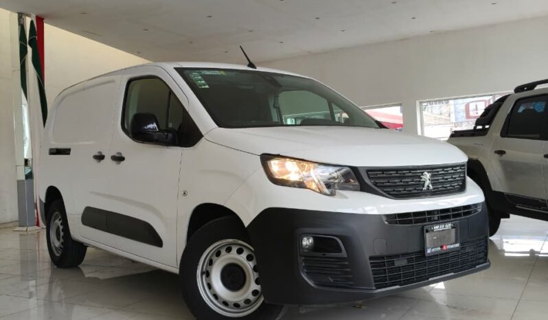PEUGEOT PARTNER MAXI PACK 2024 lleno