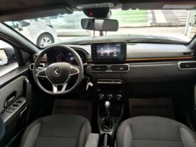 RENAULT OROCH OUTSIDER 2024