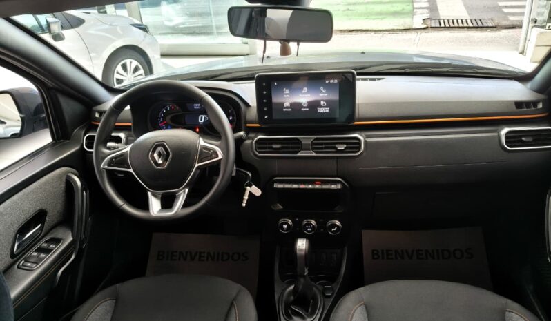 RENAULT OROCH OUTSIDER 2024 lleno