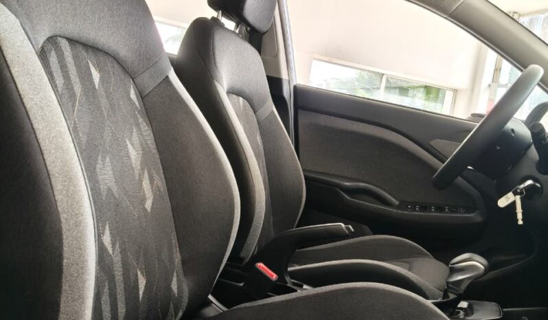 KIA K3 L 2025 lleno