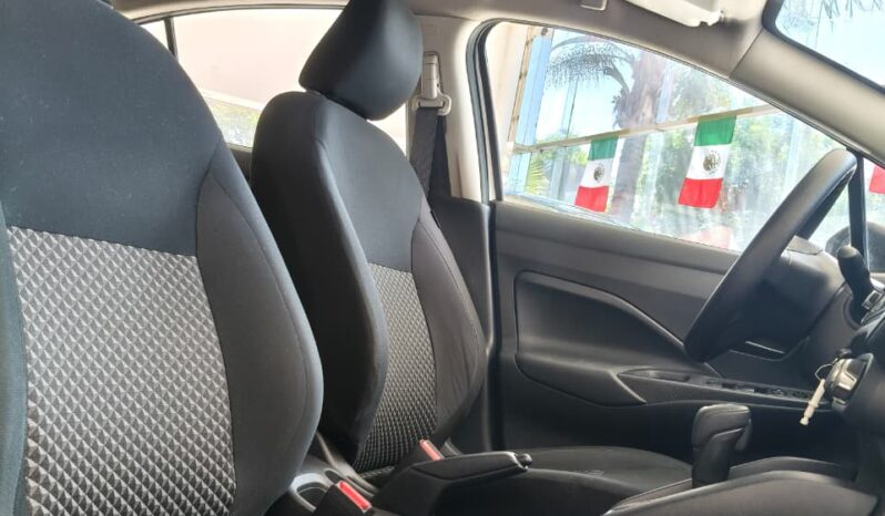 NISSAN VERSA SENSE 2024 lleno