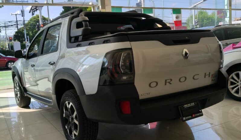 RENAULT OROCH OUTSIDER 2024 lleno