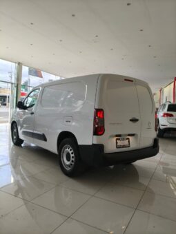 PEUGEOT PARTNER MAXI PACK 2024 lleno